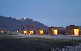 Glacier Acres Guest Ranch